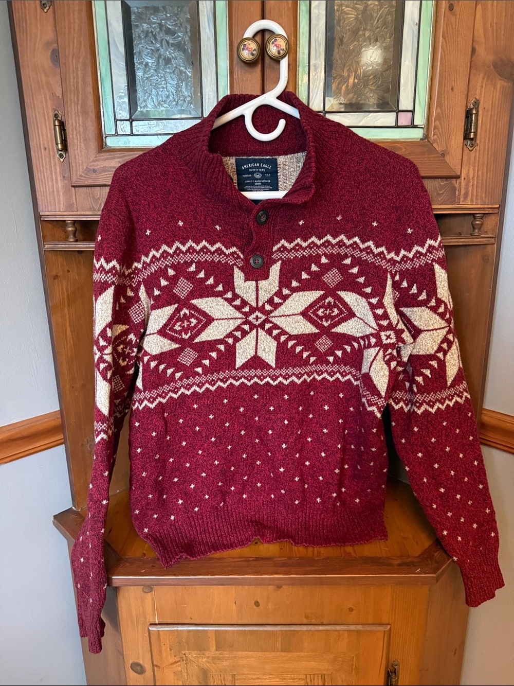 American Eagle Fair Isle Mock Neck Sweater Red Cream Unisex Size M